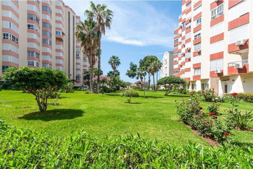 Beachfront Apartment Madrid 709 Torrox Dış mekan fotoğraf